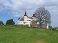 Lacko Castle